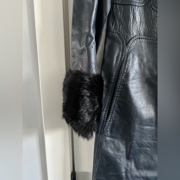 Vintage Genuine Leather & Fur Coat | Navy & Black | Luxe Statement Outerwear - Picture 4 of 8